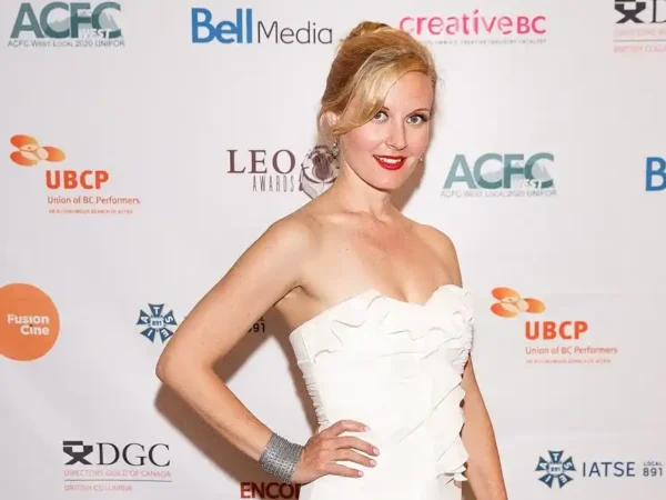 Carrie Anne Fleming Net Worth at Death: The Supernatural & iZombie Actress’s Fortune in 2026